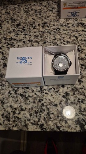 Invicta subaqua watch - invicta,