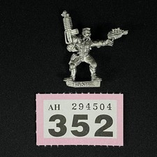 VAN SAAR GANGER LASPISTOL AUTOGUN METAL NECROMUNDA WARHAMMER 40,000 40K