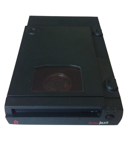 Iomega jaz 1gb drive - jaz,