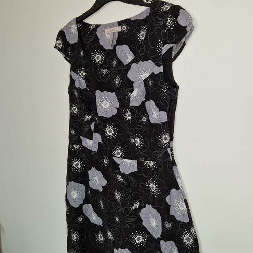 Pepperberry monochrome floral