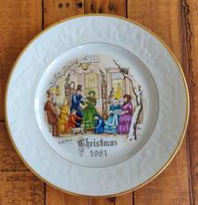 ROYAL WORCESTER 'Christmas