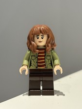 LEGO Stranger Things Minifigures Joyce Byers. ST002 75810.