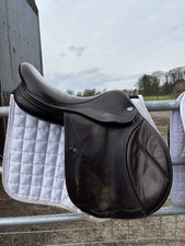 Harry Dabbs Future Jump Saddle