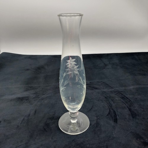 Vintage bud stem vase - vintage,