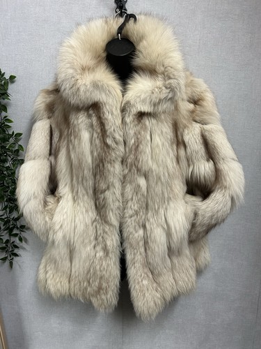 Vintage 1960 70s - white, silver