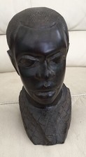 LARGE EAST AFRICAN HAND CARVED EBONY BUST / SCULPTURE BY THE MAKONDE PEOPLE