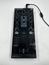 NATIVE INSTRUMENTS TRAKTOR KONTROL Z1 CONTROLLER