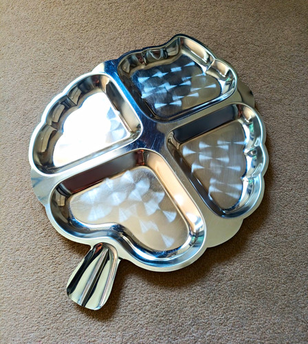 Shiny metal clover - shiny, clover-shaped