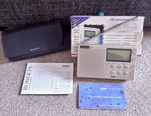 Roberts r9921 portable world - roberts,