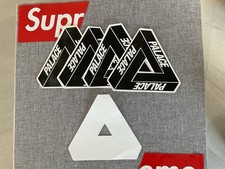 Palace Tri-Ferg Stickers White X 1 And Black X 4