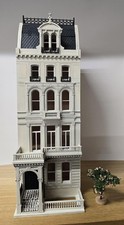 Grosvenor Gardens/Dollhouse -