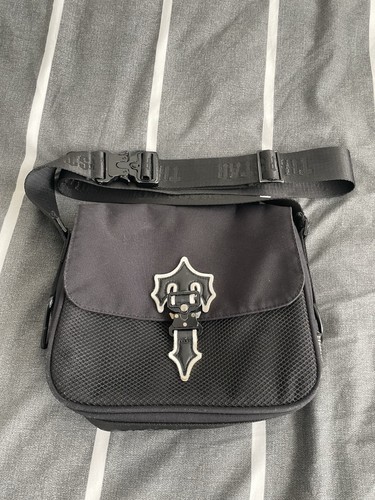 Trapstar man bag - trapstar,