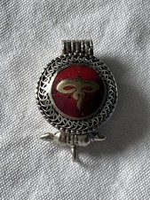 Tibetan silver eyes - silver,