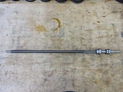 Milling machine table - , screw