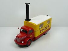 MAG LK02 DIREKT COLLECTION, UNIC CUISINE, CIRCUS PINDER, 1:43 SCALE, UK STOCK 