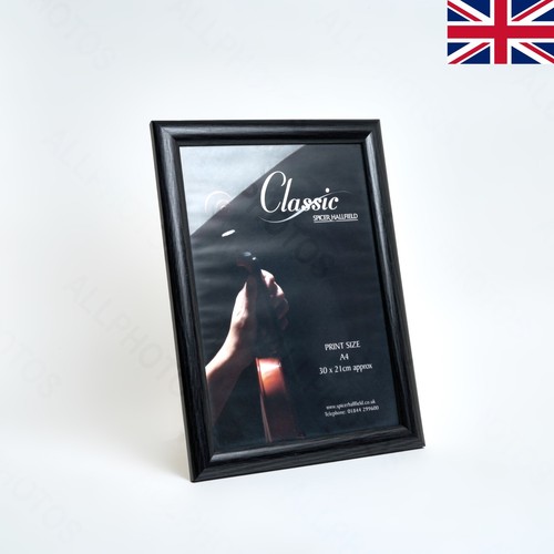 Black wood photo presentation - black,