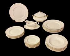 CONGLETON FINE BONE CHINA 32 PIECE DINNER SET FOR EIGHT SH89
