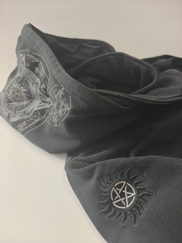Supernatural emp longline zip - supernatural,