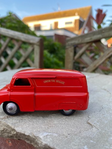 Dinky 480 bedford van - ca,