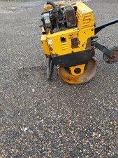 2016 pedestrian terex roller