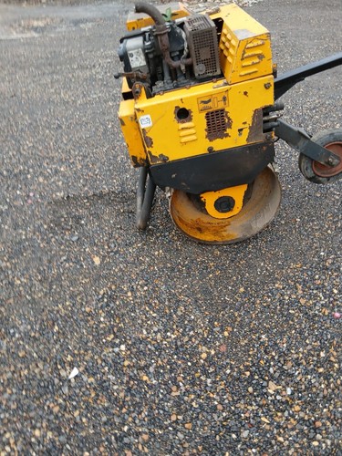 2016 pedestrian terex - , roller