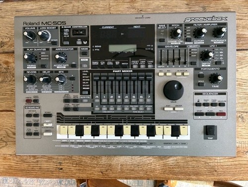 Roland 505 groovebox rhythm - roland, mc-505