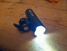 Cateye Volt 200XC usb rechargeable front light 3 modes very good condition.
