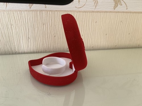 Heart shaped bracelet velvet - shaped,