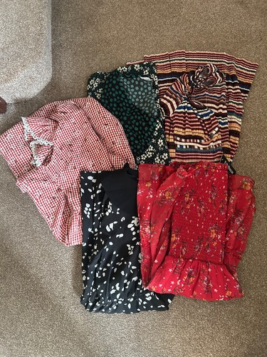 Mixed dress bundle size - x5,