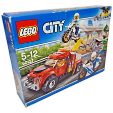 ✅LEGO City Tow Truck Trouble