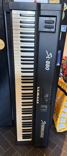 Studio logic 880 - studio, sl-880