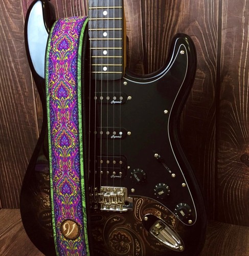 Retro vegan psychedelic vtar - vegan,