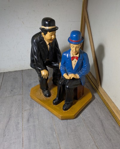 Vintage laurel and hardy - 19",