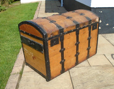 3' Antique Wood Bound Dome Top Pirate Chest Pine Storage Trunk Blanket Box Prop