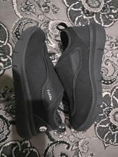 FitVille Mens Extra Wide Fit Diabetic Shoes Easy Close Extra Wide Fit