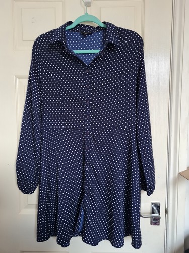 Beautiful soft navy spotty qed - soft,
