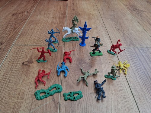 Plastic toy soldiers cowboys - toy,