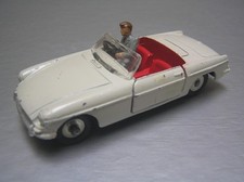 Dinky Toys 113 MGB Sports Car