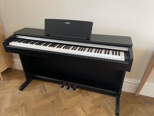 Yamaha arius ydp - arius,