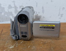 Sony Handycam DCR-HC19E