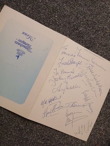 Ultra rare tottenham signed - ultra,