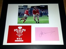 JPR WILLIAMS WALES RUGBY UNION LEGEND SIGNED AUTOGRAPHED DISPLAY COA