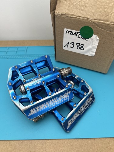 Straitline defacto flat pedal - straitline,