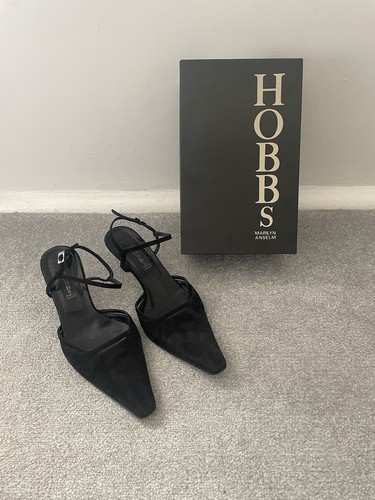 Hobbs marilyn anselm - hobbs, by