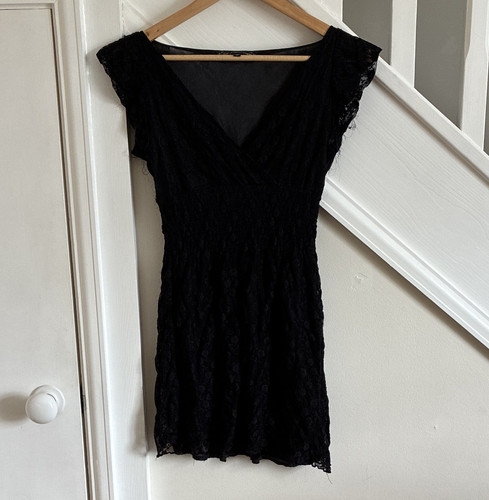 Black lace neck little - black,