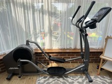 Life Fitness Cross Trainer E1 Model Whisper Stride Technology - Great Condition 