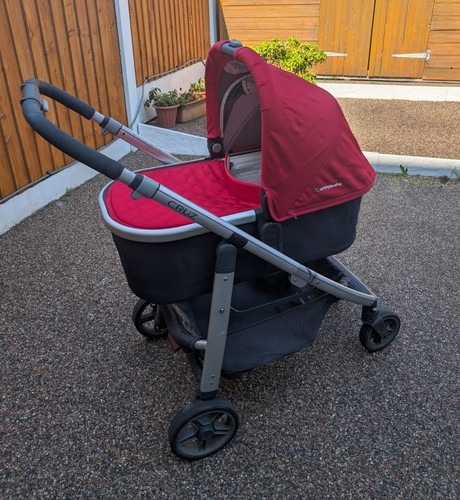 Uppababy cruz travel system - uppababy,