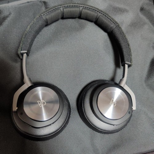 Play wireless over - b&o,