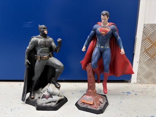 Batman superman dawn of - v,