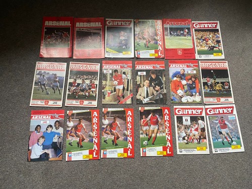 Arsenal football programmes - arsenal,